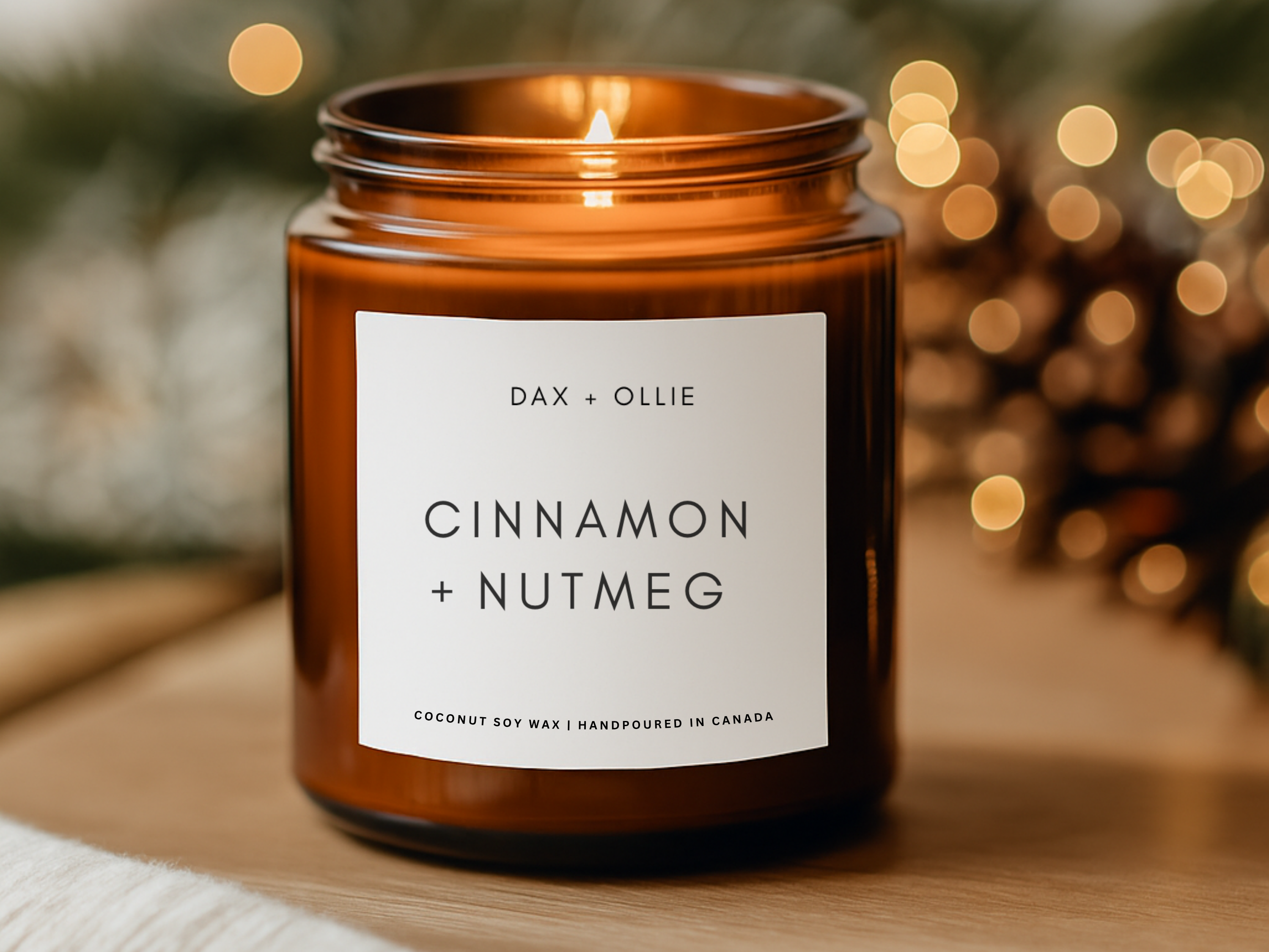 Cinnamon + Nutmeg - Gingerbread Candle