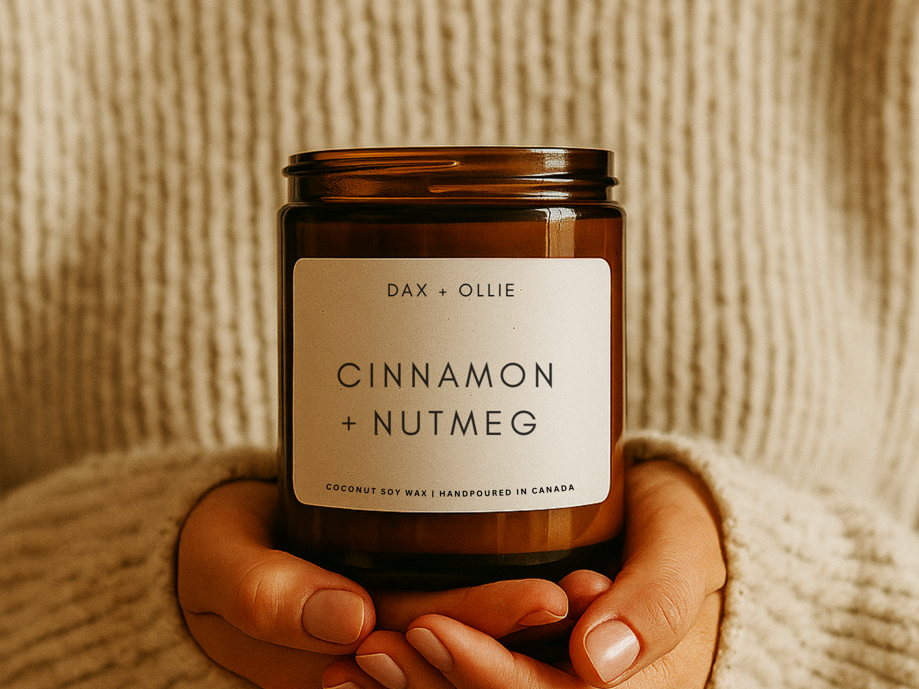 Cinnamon + Nutmeg - Gingerbread Candle