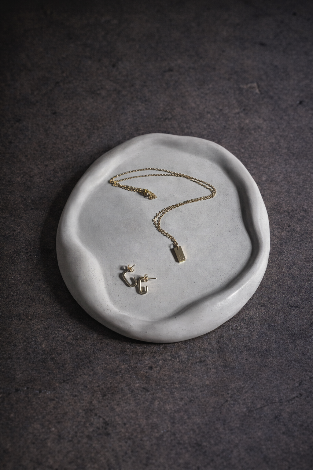 Organic Small Cloud Tray