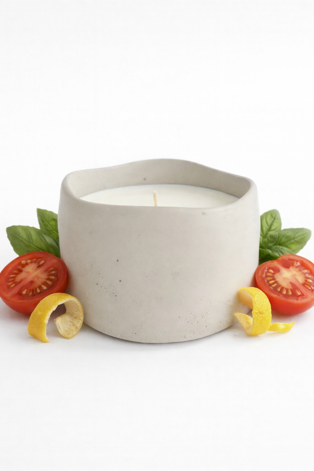 NEW Garden Tomato Refillable Concrete Candle