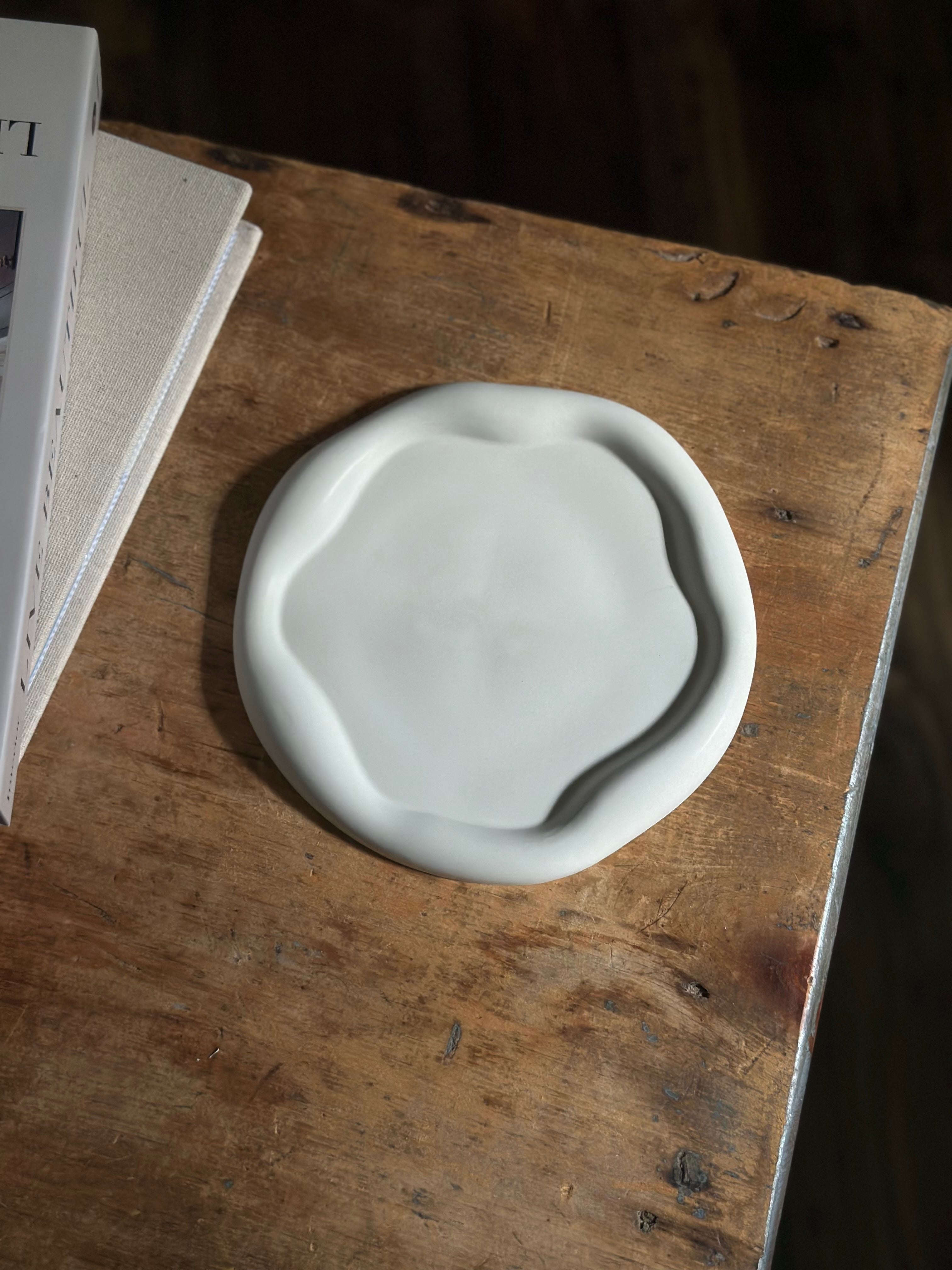 Natural Irregular Jewelry Dish