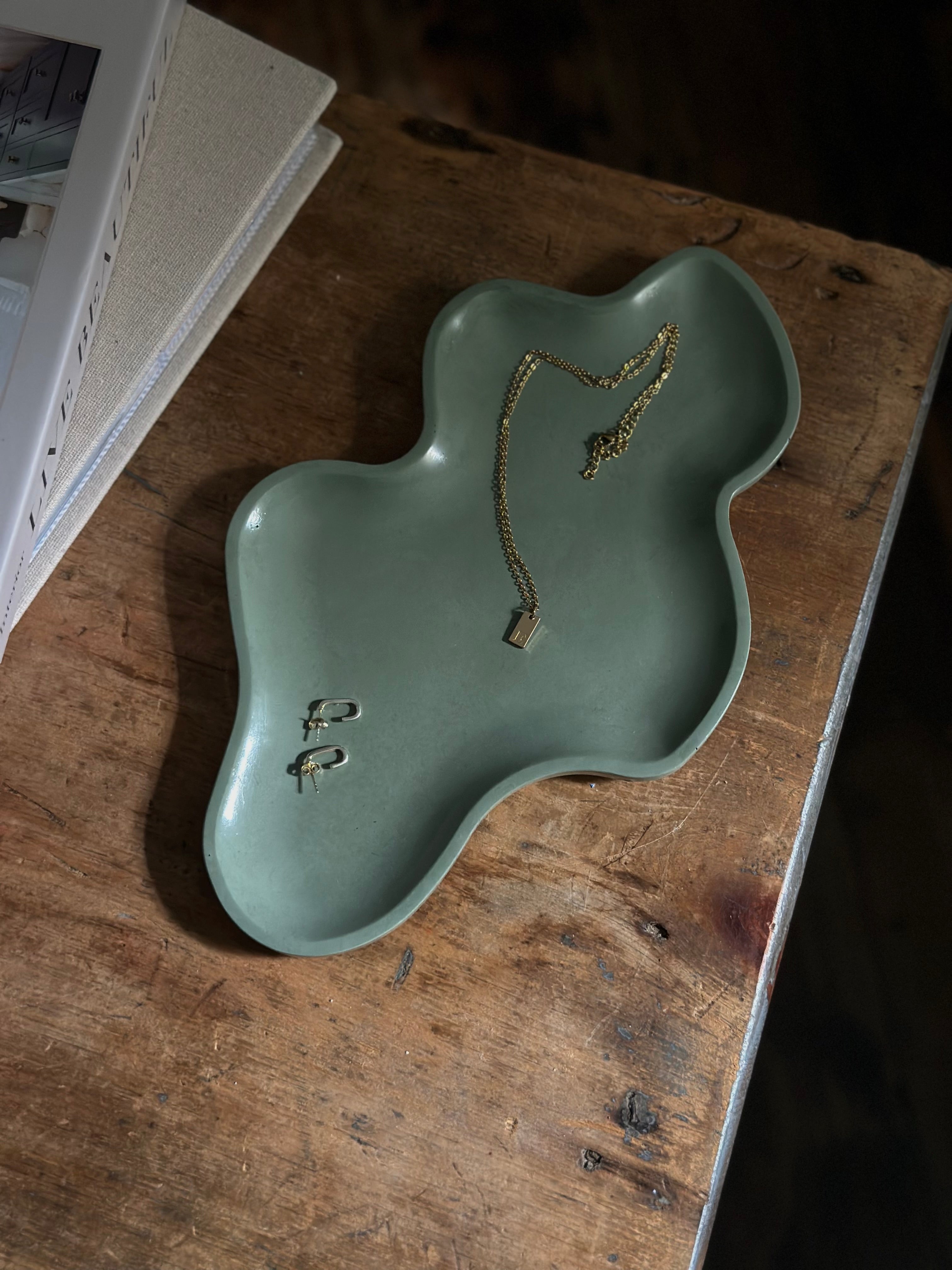 Wave Jewelry Dish - Green