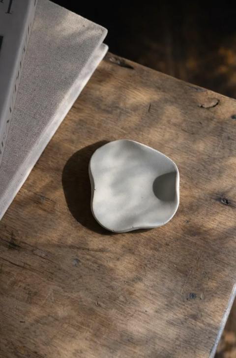Organic Small Wavy Tray