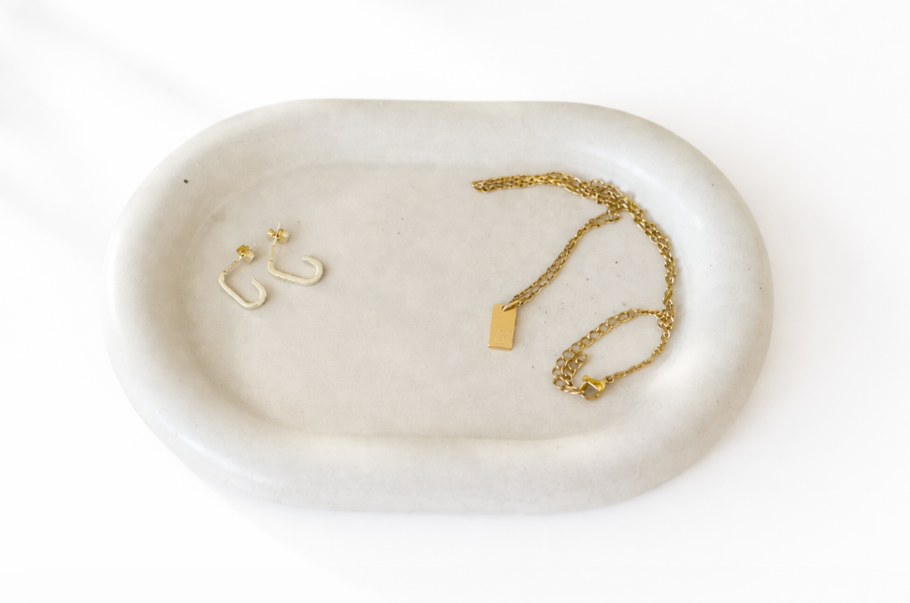 Natural Oval Jewelry Dish