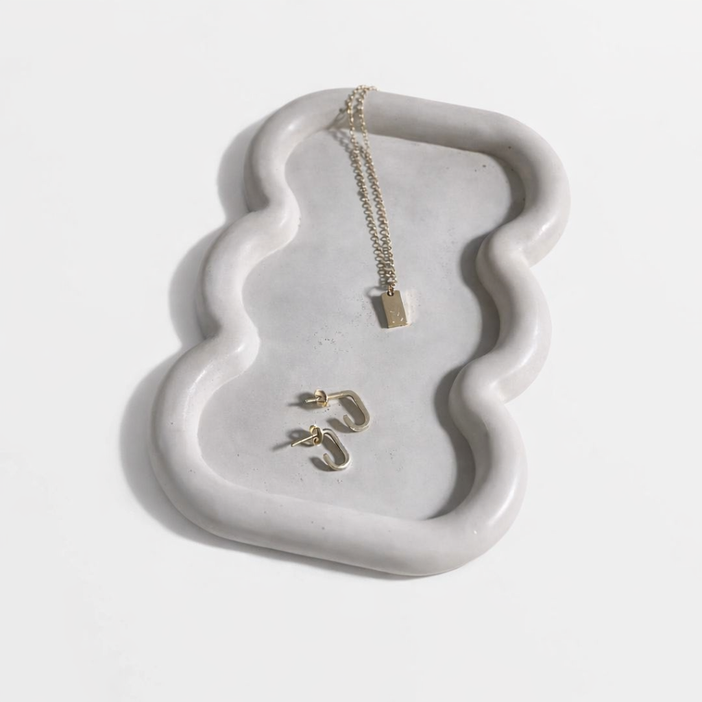 Organic Bump Tray
